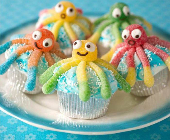 6 Irresistible topping ideas for cupcakes
