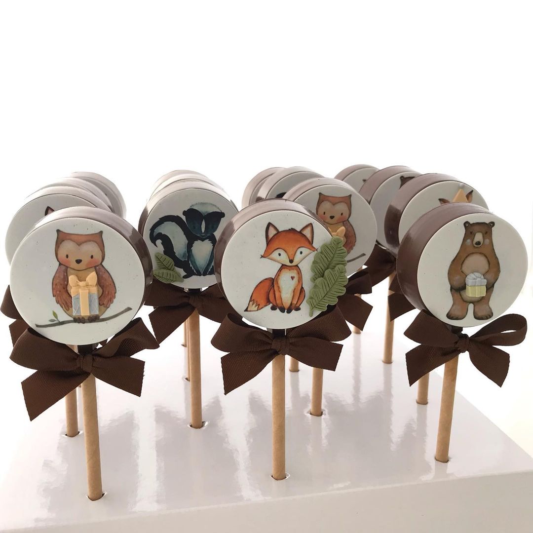 Custom Icing edible images 5cm diameter (13 circles) - CustomIcing.com.au