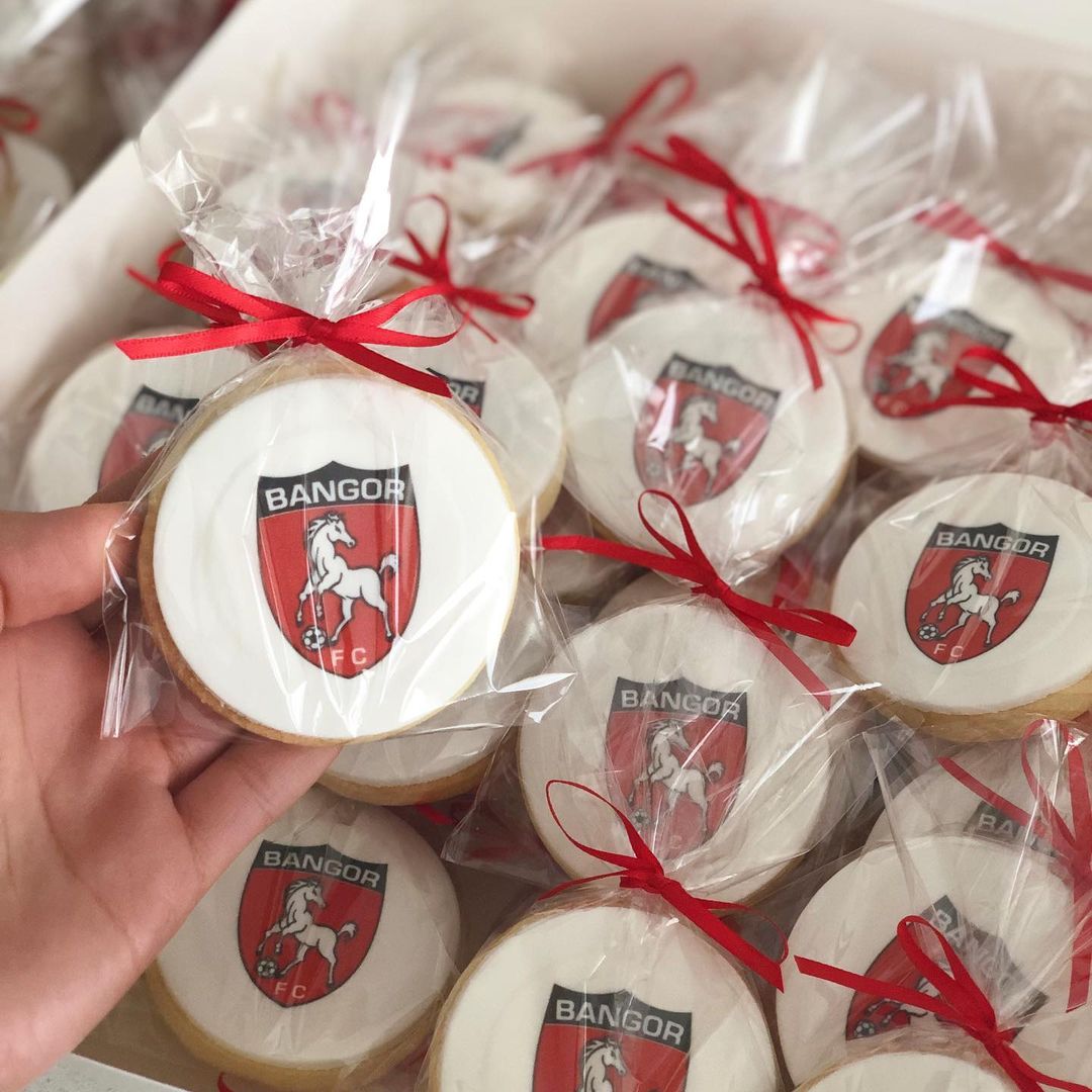 Custom Icing edible images 4.5cm diameter (15 circles) - CustomIcing.com.au